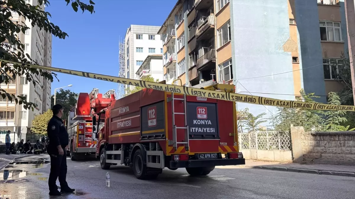 Konya’da Apartmanda Yangın: 13 Kişi Hastaneye Kaldırıldı