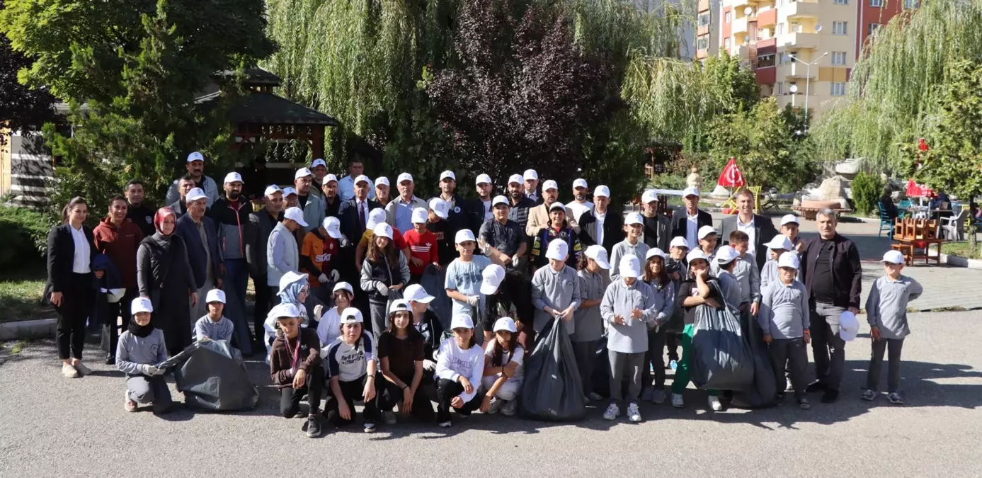 Oltu’da Dünya Temizlik Günü Etkinliği