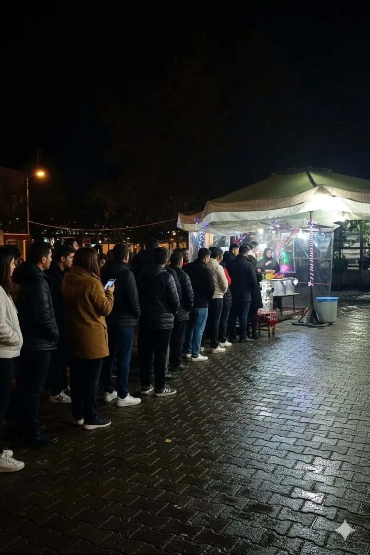 Diyarbakırlı Tatlıcı Glikozsuz Lezzetleriyle Göz Dolduruyor diyarbakirli tatlici glikozsuz lezzetleriyle goz dolduruyor aFgbrjmO.jpg