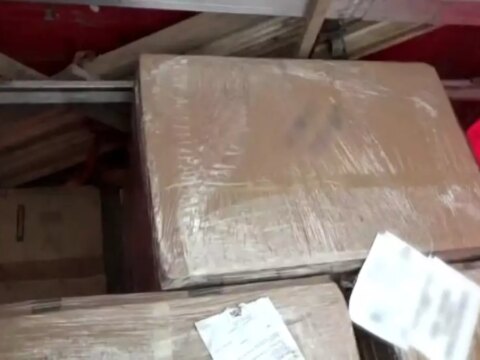 Sivas’ta İlaç Yüklü Tırda 8 Kaçak Göçmen Yakalandı sivasta ilac yuklu tirda 8 kacak gocmen yakalandi 49rU3dwm.jpg