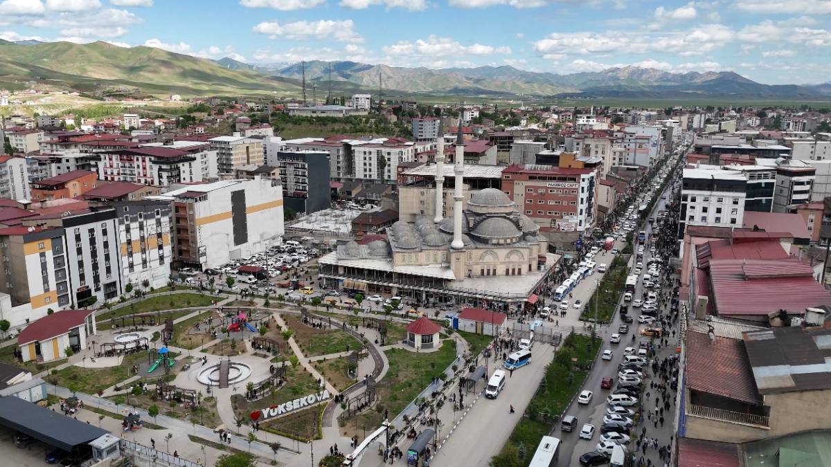 devlet bahcelinin terorsuz turkiye adimlarina hakkariden destek 9CtmYzgq.jpg