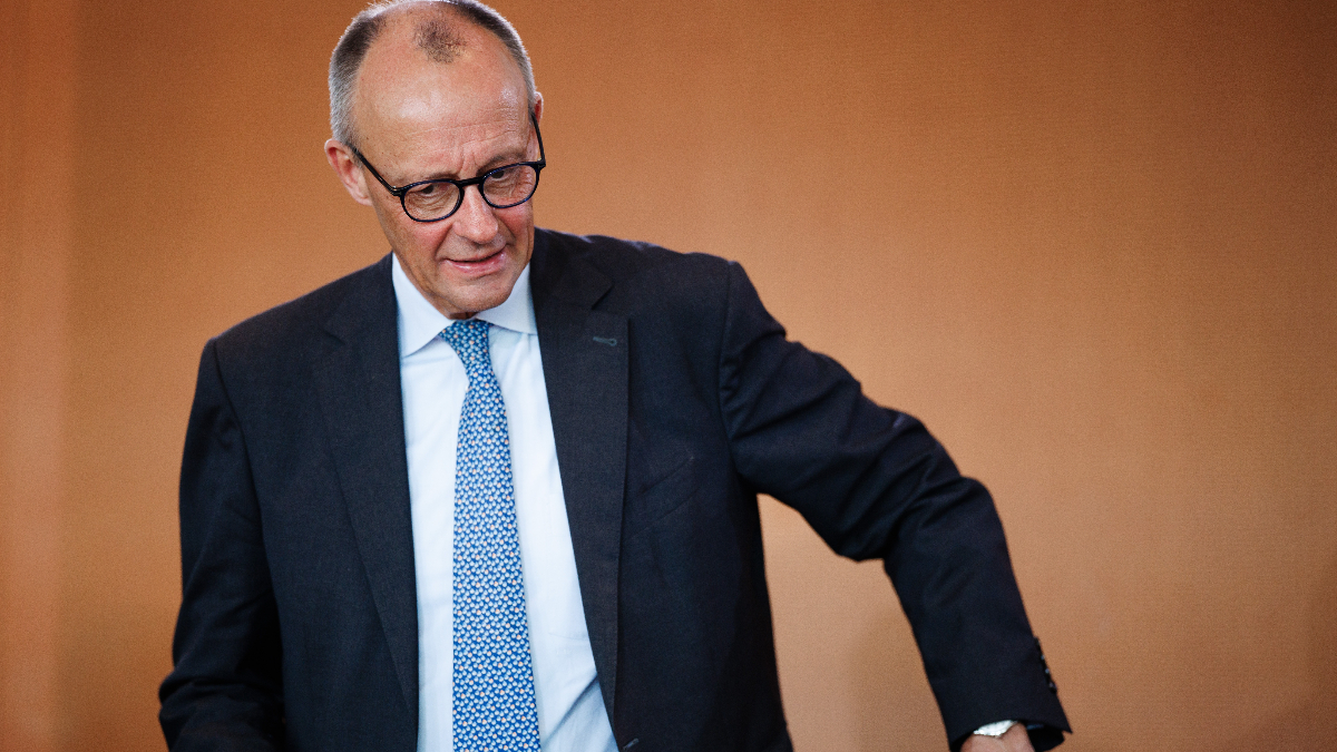 suriye devlet baskani ahmed sara basbakan merz tarafindan almanyaya davet edildi NVjCrSHF.jpg