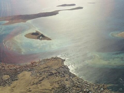 Hürmüz Boğazı’ndan Geçen Gemi Sayısı 23 Günde Sadece 144’e Düştü