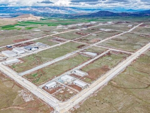 Bebek Mamalarında Mikroplastik Tehlikesi: Üç Ünlü Marka Risk Altında